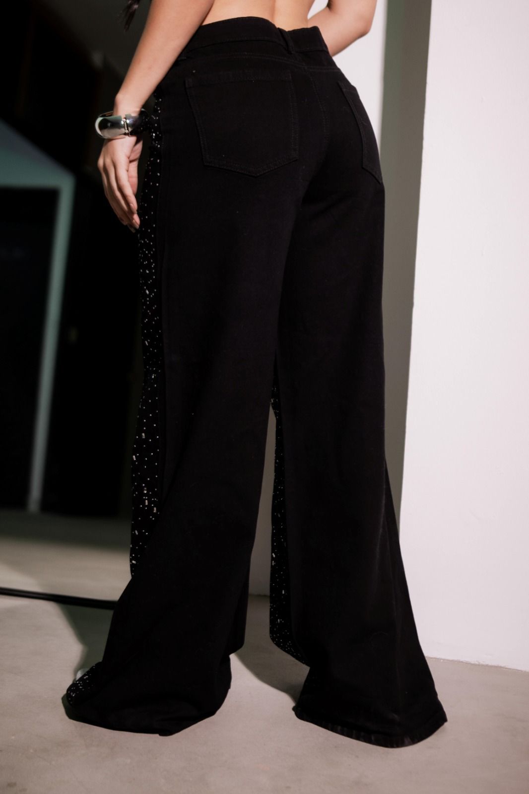 Pantalón jeans  oversize  con brillos😍