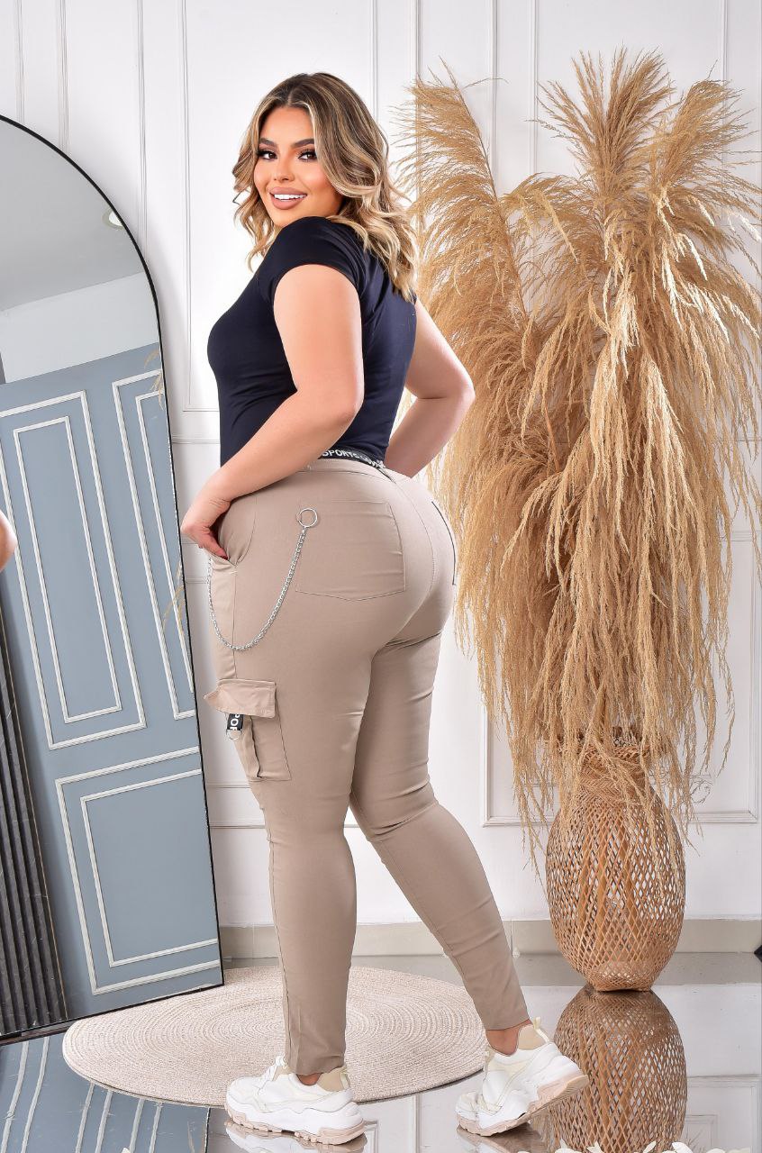 Pantalón camuflado correa y camiseta  XL