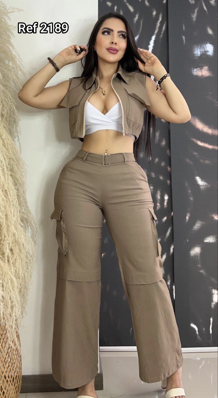 Conjunto top , chaleco y pantalón 2189